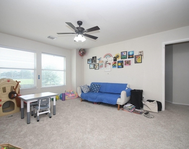 2110 Dolan Hills Ct - Photo Thumbnail 7