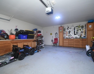 2110 Dolan Hills Ct - Photo Thumbnail 21
