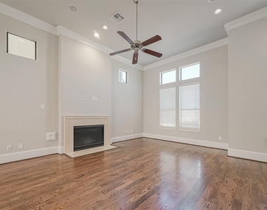2634 Texas Street - Photo Thumbnail 18