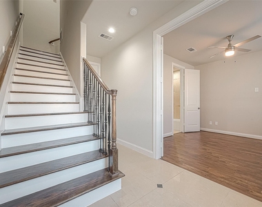 2634 Texas Street - Photo Thumbnail 4