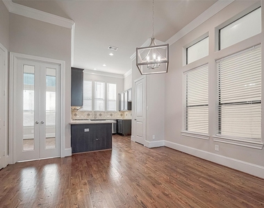 2634 Texas Street - Photo Thumbnail 17