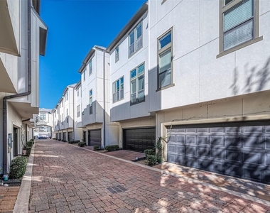 2634 Texas Street - Photo Thumbnail 46