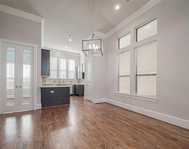 2634 Texas Street - Photo Thumbnail 22
