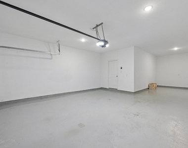 7818 Palm Glade Drive - Photo Thumbnail 29
