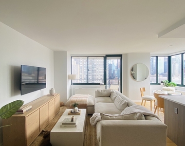 200 West 60th Street - Photo Thumbnail 1