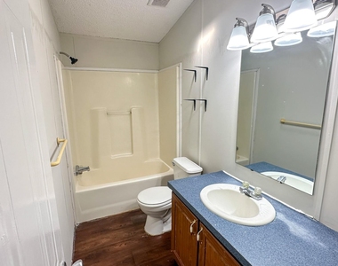 16487 Brittany Way - Photo Thumbnail 26