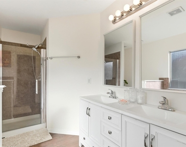 20811 Indigo River Lane - Photo Thumbnail 16