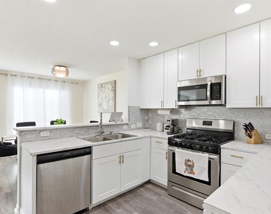 20811 Indigo River Lane - Photo Thumbnail 10