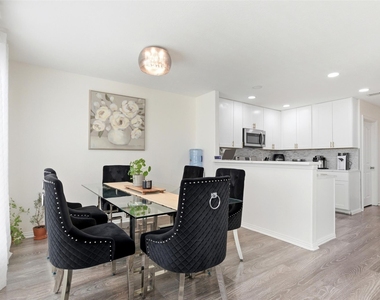 20811 Indigo River Lane - Photo Thumbnail 7