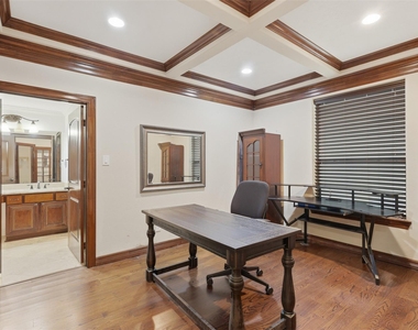 5330 Fayette Street - Photo Thumbnail 4