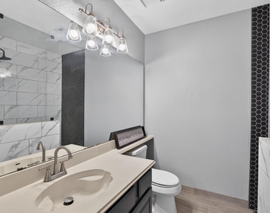 8318 Hot Springs Drive - Photo Thumbnail 23
