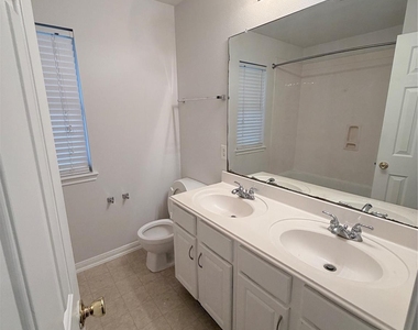 17407 S Sienna Cove Lane - Photo Thumbnail 35