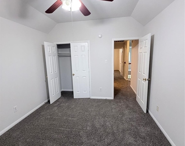 17407 S Sienna Cove Lane - Photo Thumbnail 27