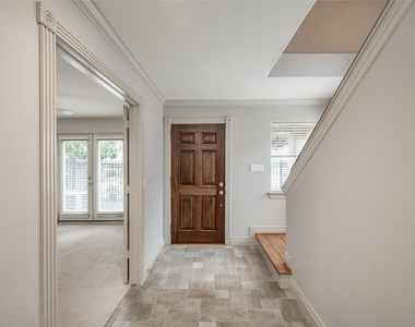 315 Sandman Street - Photo Thumbnail 44