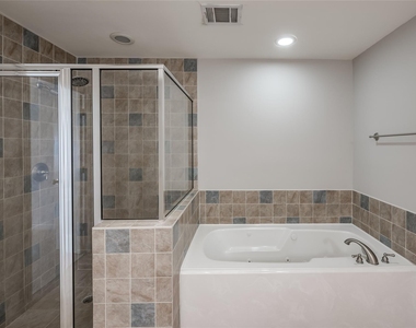 315 Sandman Street - Photo Thumbnail 12