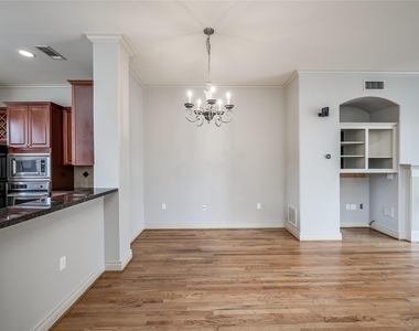 315 Sandman Street - Photo Thumbnail 28