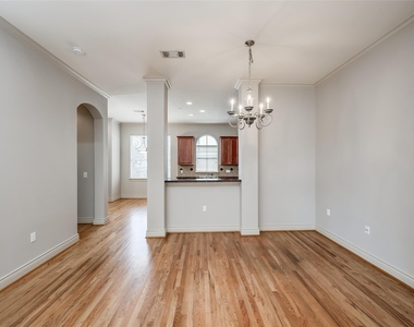 315 Sandman Street - Photo Thumbnail 27