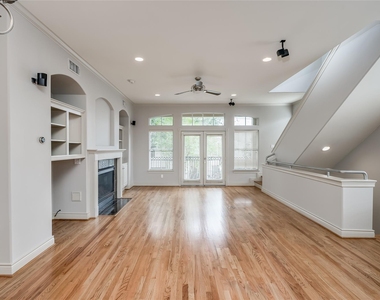 315 Sandman Street - Photo Thumbnail 29