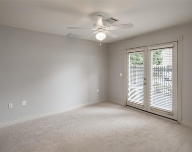 315 Sandman Street - Photo Thumbnail 41