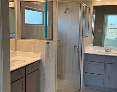 9707 Keeper Dr - Photo Thumbnail 11
