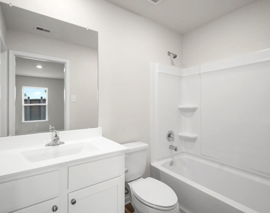 16474 Honeysuckle Hill Drive - Photo Thumbnail 9