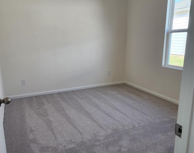 31306 Gayle Prairie Oaks Street - Photo Thumbnail 11