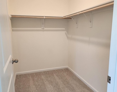 31306 Gayle Prairie Oaks Street - Photo Thumbnail 9