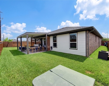3306 Black Gore Creek Drive - Photo Thumbnail 32