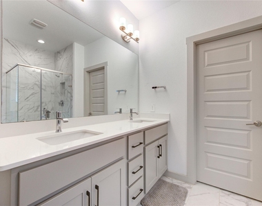 3306 Black Gore Creek Drive - Photo Thumbnail 27