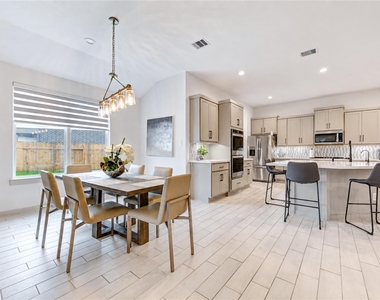 3306 Black Gore Creek Drive - Photo Thumbnail 13