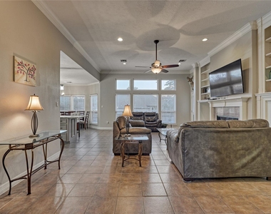 15 Newberry Court - Photo Thumbnail 8