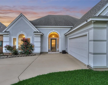 15 Newberry Court - Photo Thumbnail 4