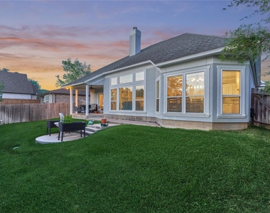 15 Newberry Court - Photo Thumbnail 32