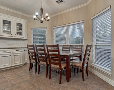 15 Newberry Court - Photo Thumbnail 20