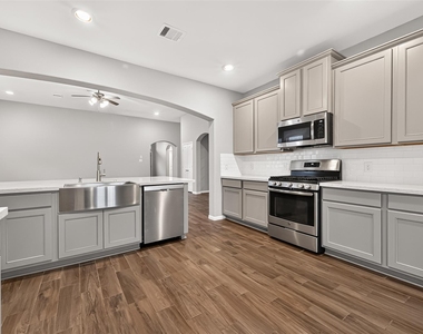 14122 Sunrise Arbor Lane - Photo Thumbnail 14