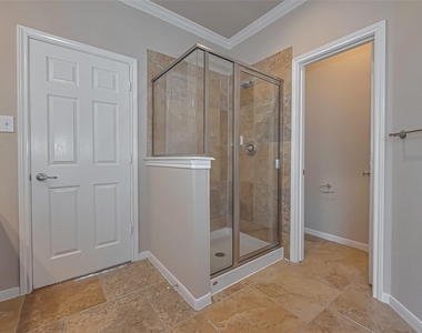 15 Wenoah Place - Photo Thumbnail 34