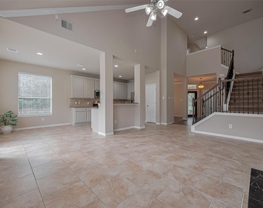 15 Wenoah Place - Photo Thumbnail 10