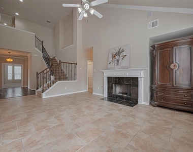 15 Wenoah Place - Photo Thumbnail 9
