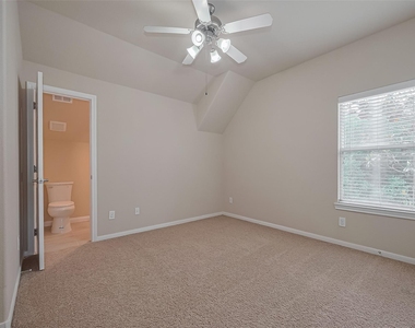 15 Wenoah Place - Photo Thumbnail 19