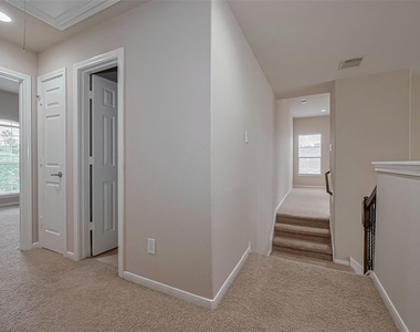 15 Wenoah Place - Photo Thumbnail 26