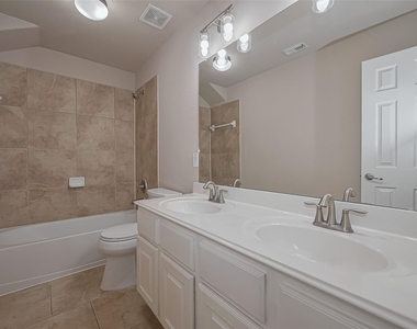 15 Wenoah Place - Photo Thumbnail 23