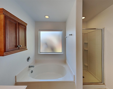 21447 Hannover Grove Lane - Photo Thumbnail 16