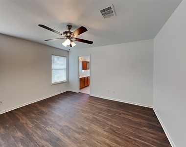 21447 Hannover Grove Lane - Photo Thumbnail 13