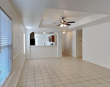 21447 Hannover Grove Lane - Photo Thumbnail 6