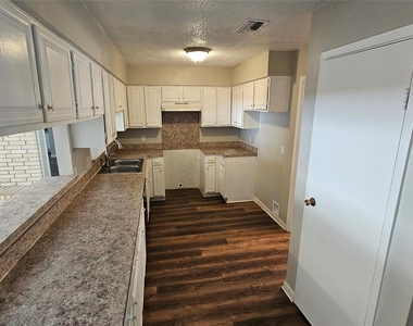 23915 Spring Fork Drive - Photo Thumbnail 7
