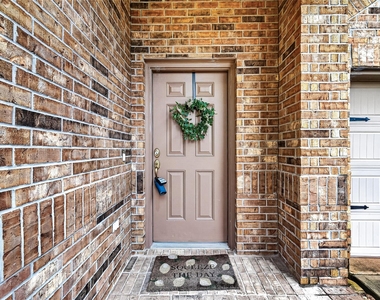 4631 Stolz Trail - Photo Thumbnail 25