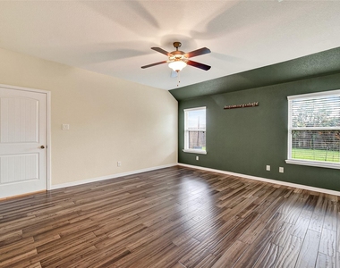 4631 Stolz Trail - Photo Thumbnail 33