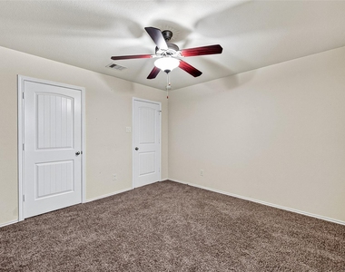 4631 Stolz Trail - Photo Thumbnail 25