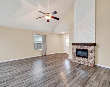 4631 Stolz Trail - Photo Thumbnail 21