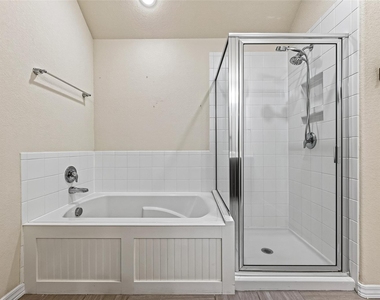 4631 Stolz Trail - Photo Thumbnail 32